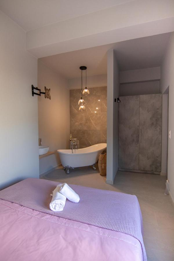 Georgianna'S Suite With Private Pool , 'Greysuite' Kómboi Dış mekan fotoğraf