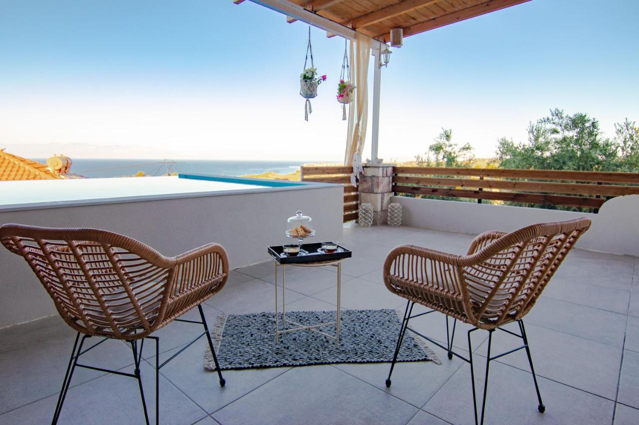 Georgianna'S Suite With Private Pool , 'Greysuite' Kómboi Dış mekan fotoğraf